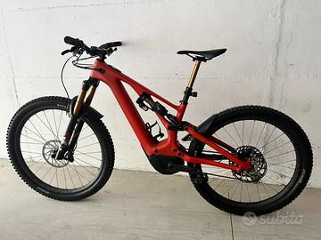 Bicicletta Specialized turbo levo