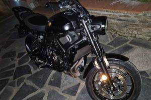 Yamaha xsr700