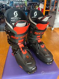 Scarponi scialpinismo