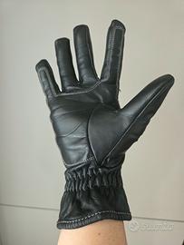 guanti da moto