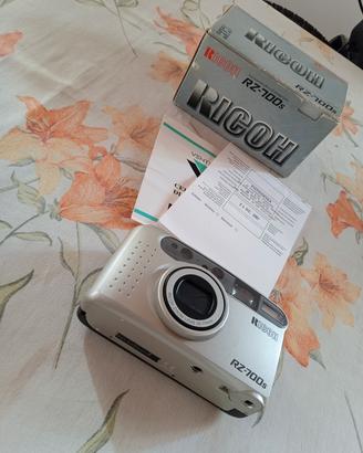 macchina fotografica RICOH rz - 700s