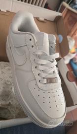 Nike Air Force 1 07 Classic Low-Top, Bianco / 41