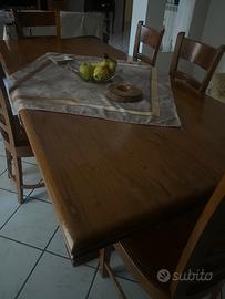 Tavolo in noce  ideale per taverne