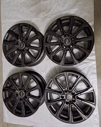 CERCHI IN LEGA  17" MSW BY OZ 7JX17 H2 ET40