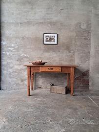 Tavolo legno rustico