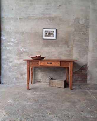 Tavolo legno rustico