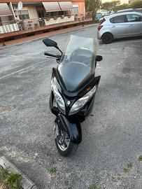 Suzuki Burgman 400
