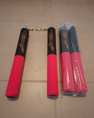 Nunchaku in gomma con catena