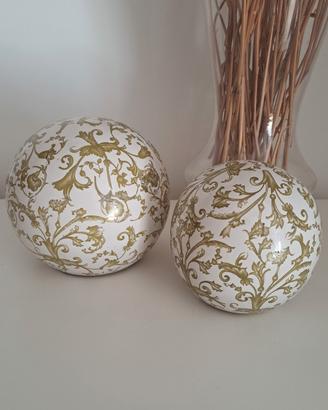 Coppia di sfere decorative grandi in ceramica