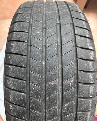 Pneumatici Bridgeston Turanza 225/45 R18
