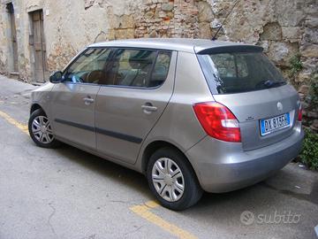 skoda fabia 1.2 - 5 porte - anno 2009