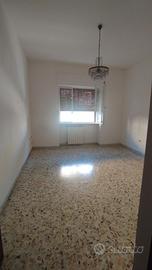 APPARTAMENTO 4 VANI ZONA VILLA