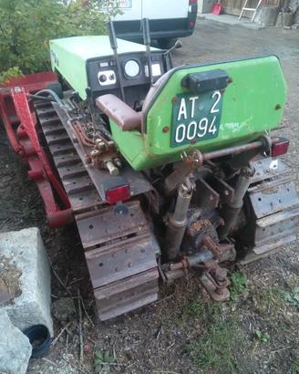 Trattore cingolato