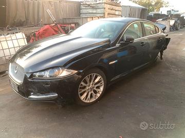 Ricambi Jaguar xf 2013 3.0 DIESEL 306DT