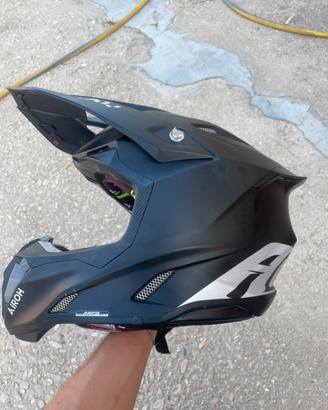casco airoh