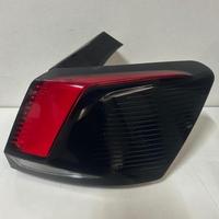 Fanale posteriore dx peugeot 3008 16-23 9810477080