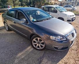 Volkswagen Passat 2.0 TDi Tiptronic Highline