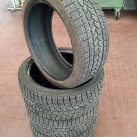 Gomme neve 215/40 R17