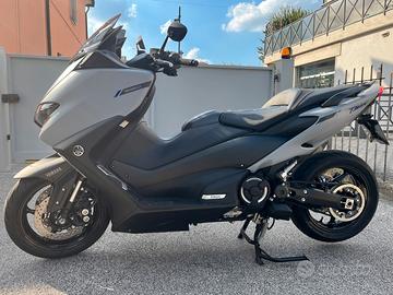 Yamaha T Max 560 - 2020 Icon Grey