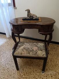 Tavolino Toilette Scrittoio a Fagiolo con Sgabello