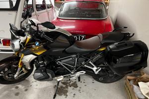 BMW R1250R option 719