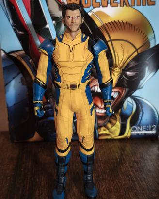 Mezco One:12 Wolverine Deluxe edition
