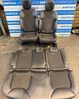 sedili interni 5 porte renault clio 4 2016