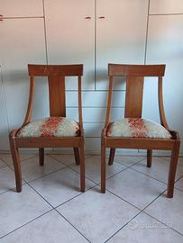 Sedie in legno con seduta imbottita
