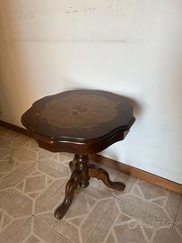 Tavolino in legno