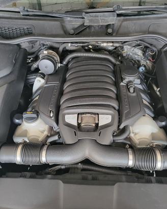 PORSCHE Cayenne 4.8 S