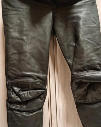 pantaloni in pelle moto 