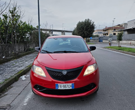 Ypsilon 1.2 69 CV 5P Platinum (51 kw)