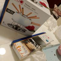 fonduta e accessori nuovi