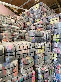 Stock box lotto vestiti firmati al kg