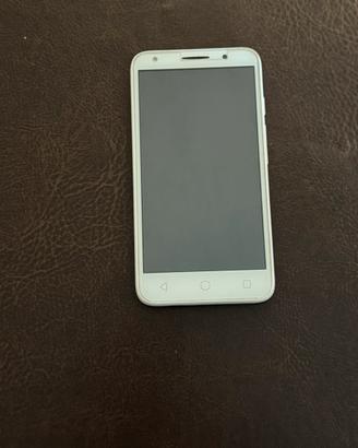 Smartphone TIM Smart bianco.