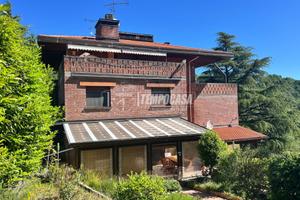 ESCLUSIVA VILLA A SCHIERA PANORAMICA, VIA DEI COLL