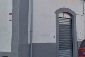 Locale commerciale/ studio o ufficio