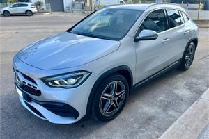 Mercedes-benz GLA 180 GLA 180 d Automatic Premium 