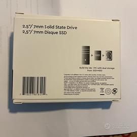disco rigido Sata III SSD 2tb 2 pezzi