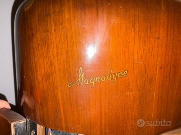 Magnadine giradischi radio