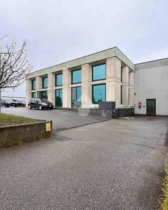 LABORATORIO A DESENZANO DEL GARDA