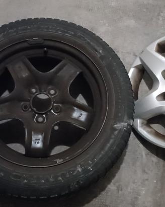 Cerchi acciaio  e gomme 205/55 R16