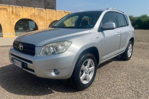 Toyota Rav 4 - Autovettura.