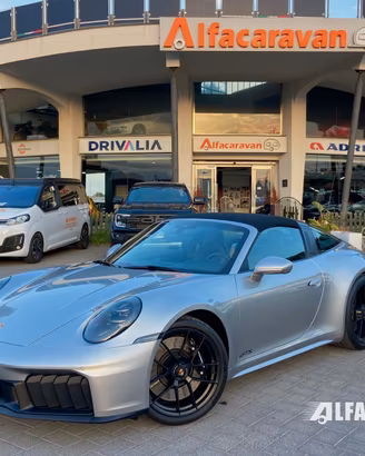 Porsche 911 992.2 Targa 4 GTS 541 CV KM 0