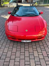 Lotus elan