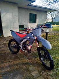 hm cre six racing 94 italkit 