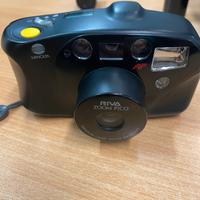 Fotocamera vintage Minolta Riva zoom pico analogic