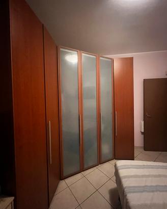 Armadio angolare con cabina