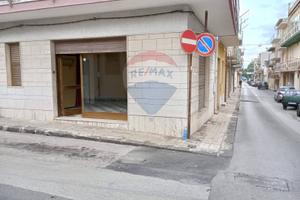 Locale Commerciale - Solarino