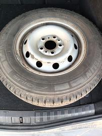 cerchio con pneumatico fiat ducato 215/75 r15